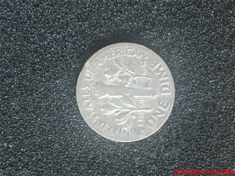 1976-P-Roosevelt-Dime-Wrong-Planchet-Or-Foreign-Object-On-Die?