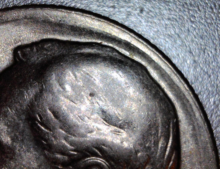 Trying-To-Determine-The-Error-On-This-1985-Dime