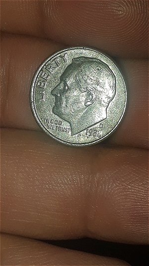 1988-D-Roosevelt-Dime-Messed-Up-Date-And-Something-On-The-Back