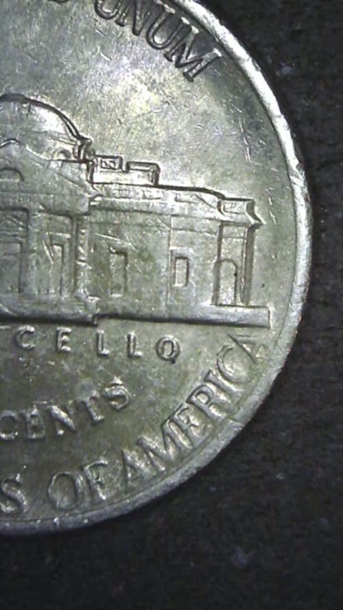 Is-This-Considered-Doubling-On-The-Building-On-Reverse-Of-88p-Jeff.-Nickel?