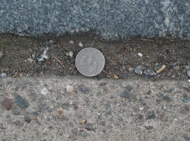 Post-Your-Stories-&-Pix-Of-Found-Money