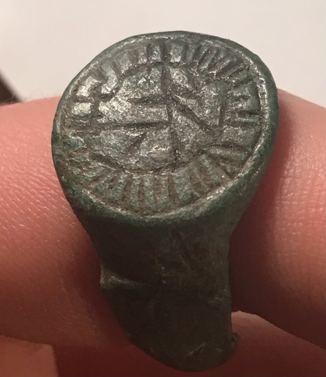 Early-Medieval-Signet-Ring?