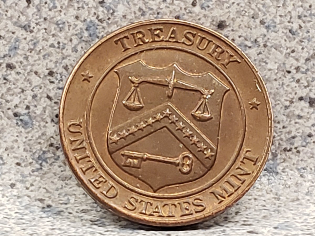 Strange-US-Mint-Token-Found-CRH.-Need-Help-To-Identify