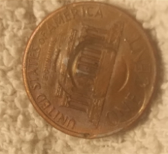 New-To-Collecting.1987-Penny-Weird-Marks.