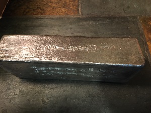 Need-Some-Help-Finding-Some-Information-About-This--Silver-Bar