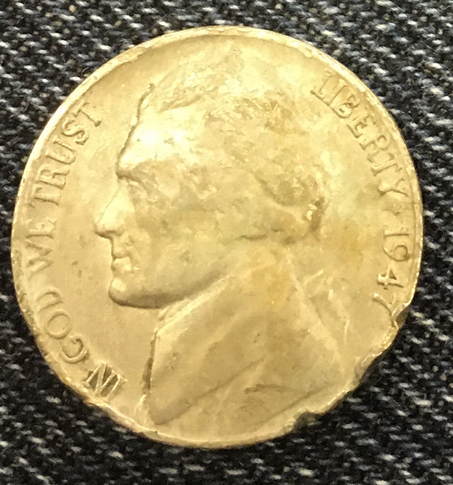 Do-You-A-Pick-Up-Old-Coins-From-Drive-Thru?