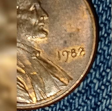 1982-Small-Date-Is-Worth-Grading?