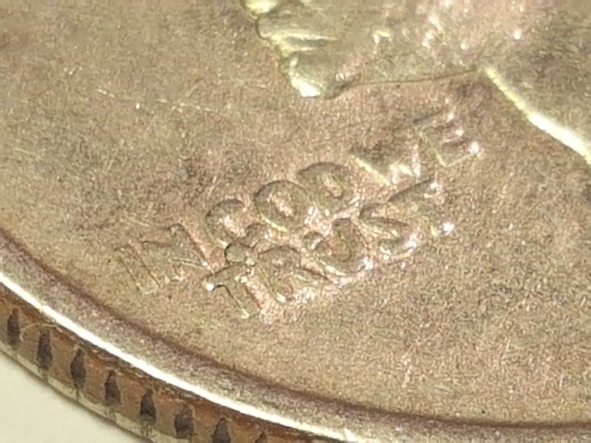 I-Cant-Stop-Looking-At-This-1992-D-Quarter-Dollar