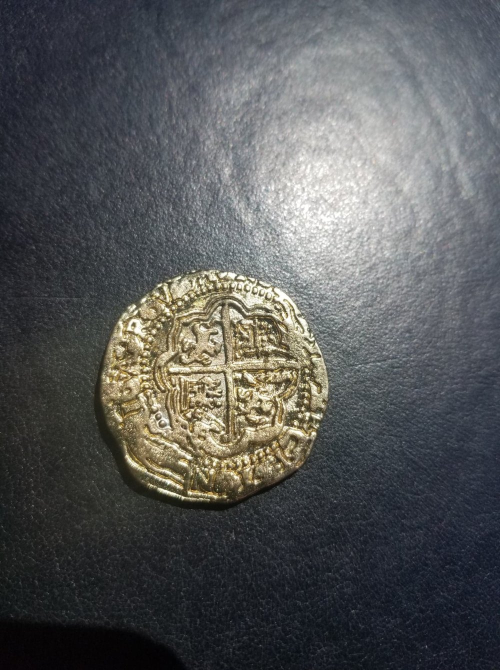 Is-This-A-Real-Coin?-1600s-Spanish-Silver-Dollar-Phillip-IV-D'espagne