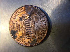 2006-Lincoln--Penny,-Large-Indent-Shows-On-Abvers-And-Revers