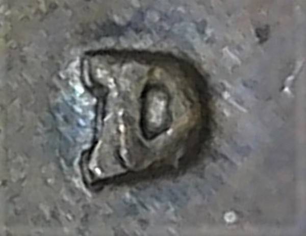 1981-Lincoln-Cent-Mint-Mark-Machine-Doubling-Or...?