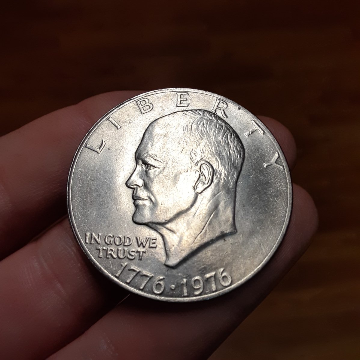 Eisenhower-Bicentennial-Silver-Dollar-No-Mint-Mark