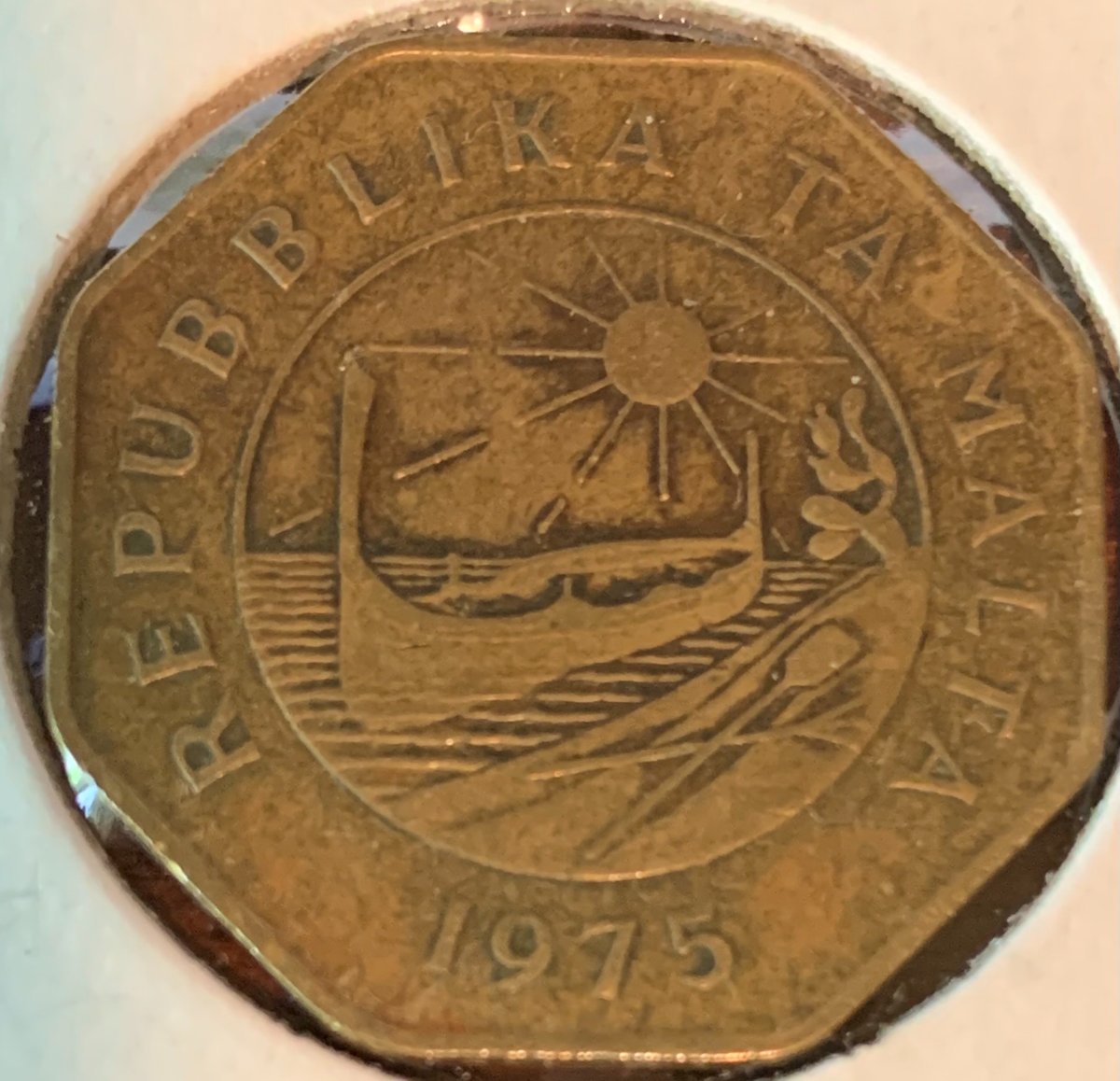 Post-Your-Sun-Face,-Sunrise,-Or-Sunset-Coins!