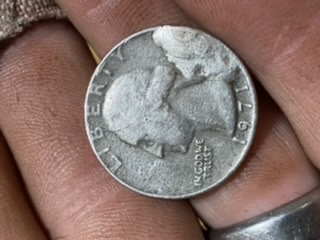 1971-Unknown-Mint-Quarter.-Cud-I-Believe-It's-Called-Blocking.