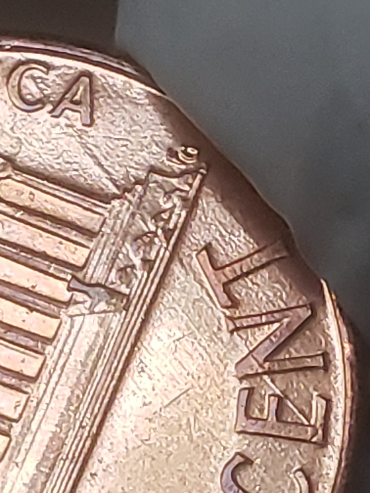 2006-LMC-Rim-To-Rim-Die-Crack