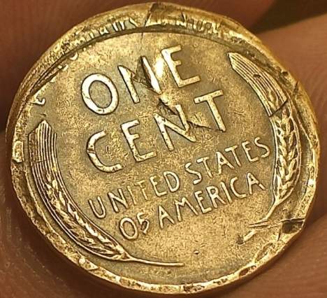 1951-Lincoln-Wheat-Penny-Potentially-With-Multiple-Mint-Errors.