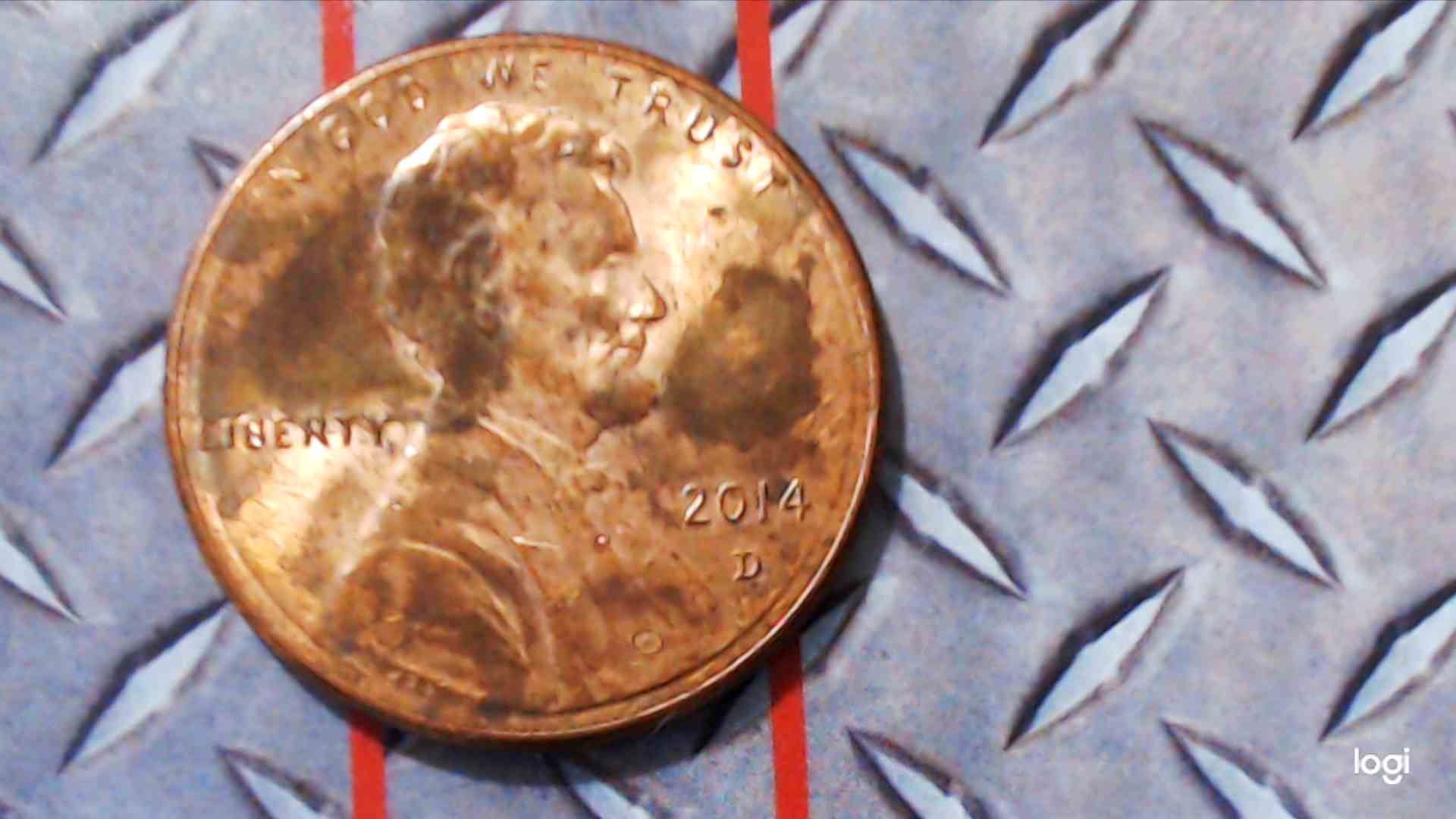 2014-D-Penny-Double-Lip-And-Crying-Eyes