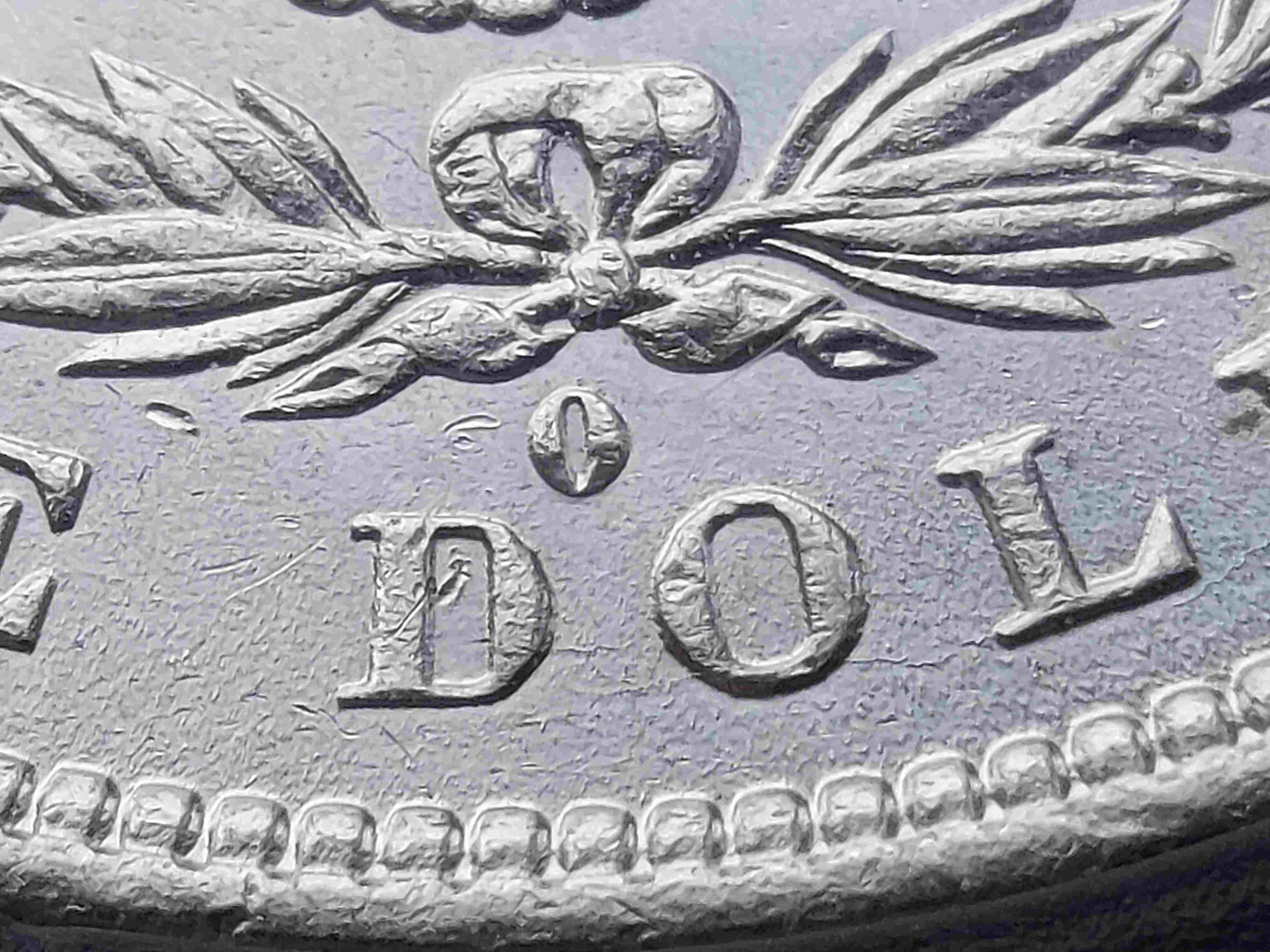 Morgan-1881-O-Die-Crack-Variety?