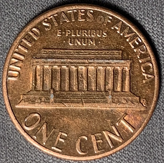 1984-Lincoln-Memorial-Cent.-UFO