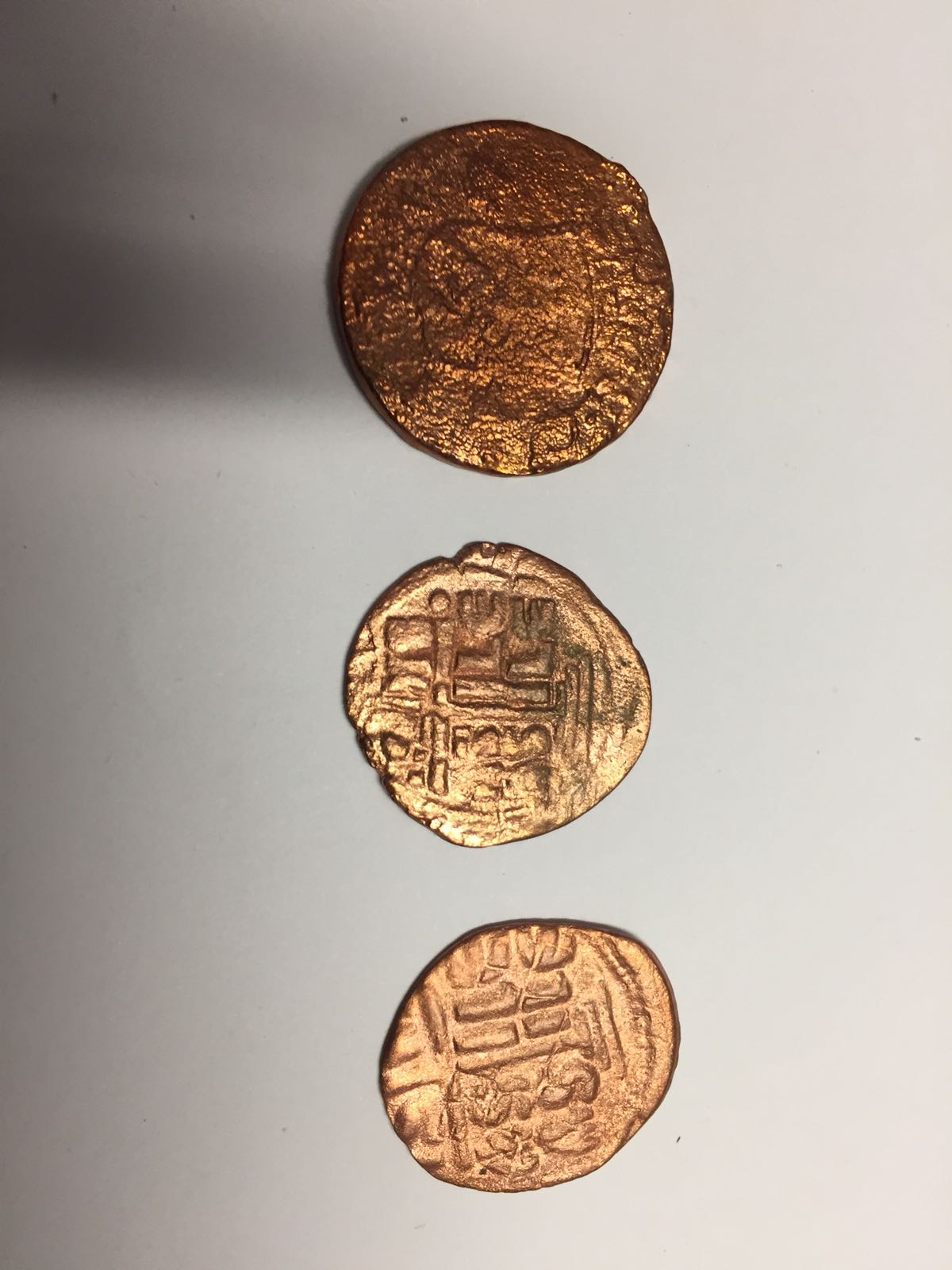 Big-Questions-On-These-Coins-?-Who-Can-Help-Me-?