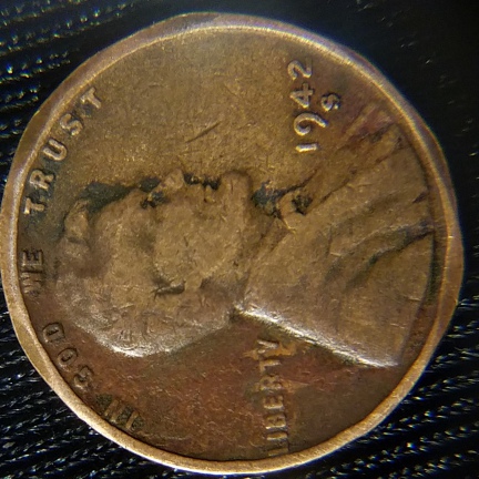 1942-S-Penny-With-An-L-Stamped-On-The-Rim