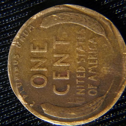 1942-S-Penny-With-An-L-Stamped-On-The-Rim