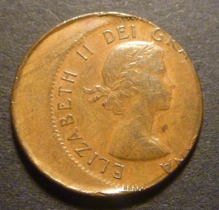 1957-1-Cent-Off-Centre-Broadstruck