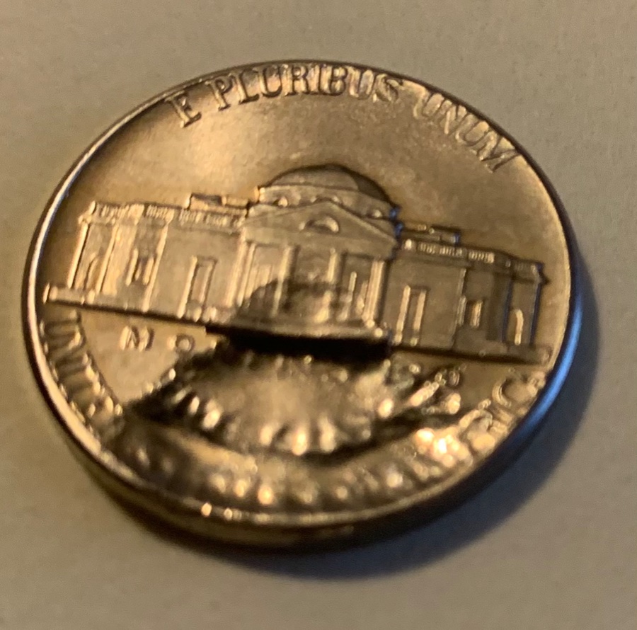Need-Help-Identifying:-1971-D-Nickel-In-Great-Condition-With-Possible-Error