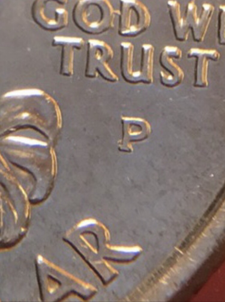 2002-Quarter-Doubled-Die?--Also-Something-In-Between-The-