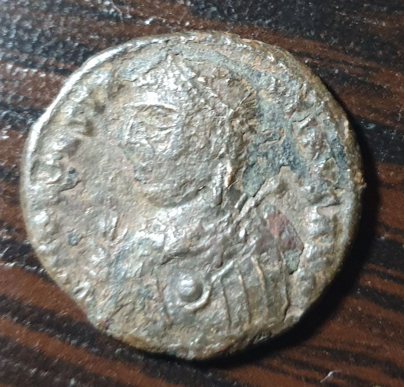 Yet-Another-Unidentified-Roman-Coin