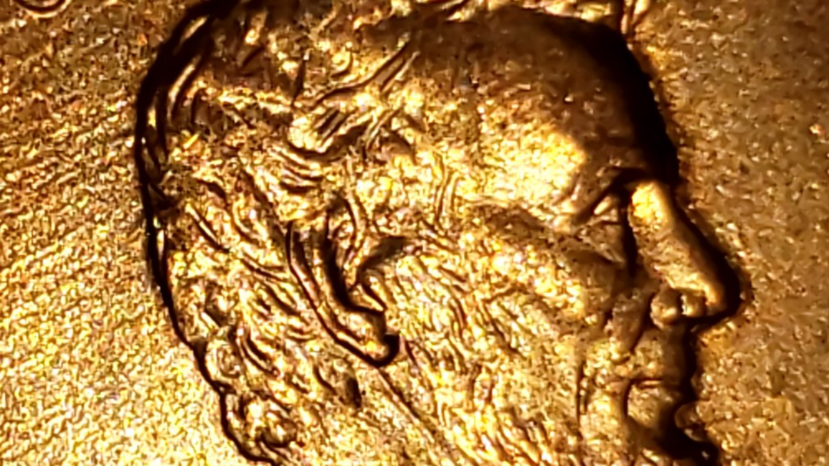 Could-Somebody-Help-Me-And-Tell-Me-If-This-Is-A-1994-D-Double-Ear-Lincoln-Memorial-Cent