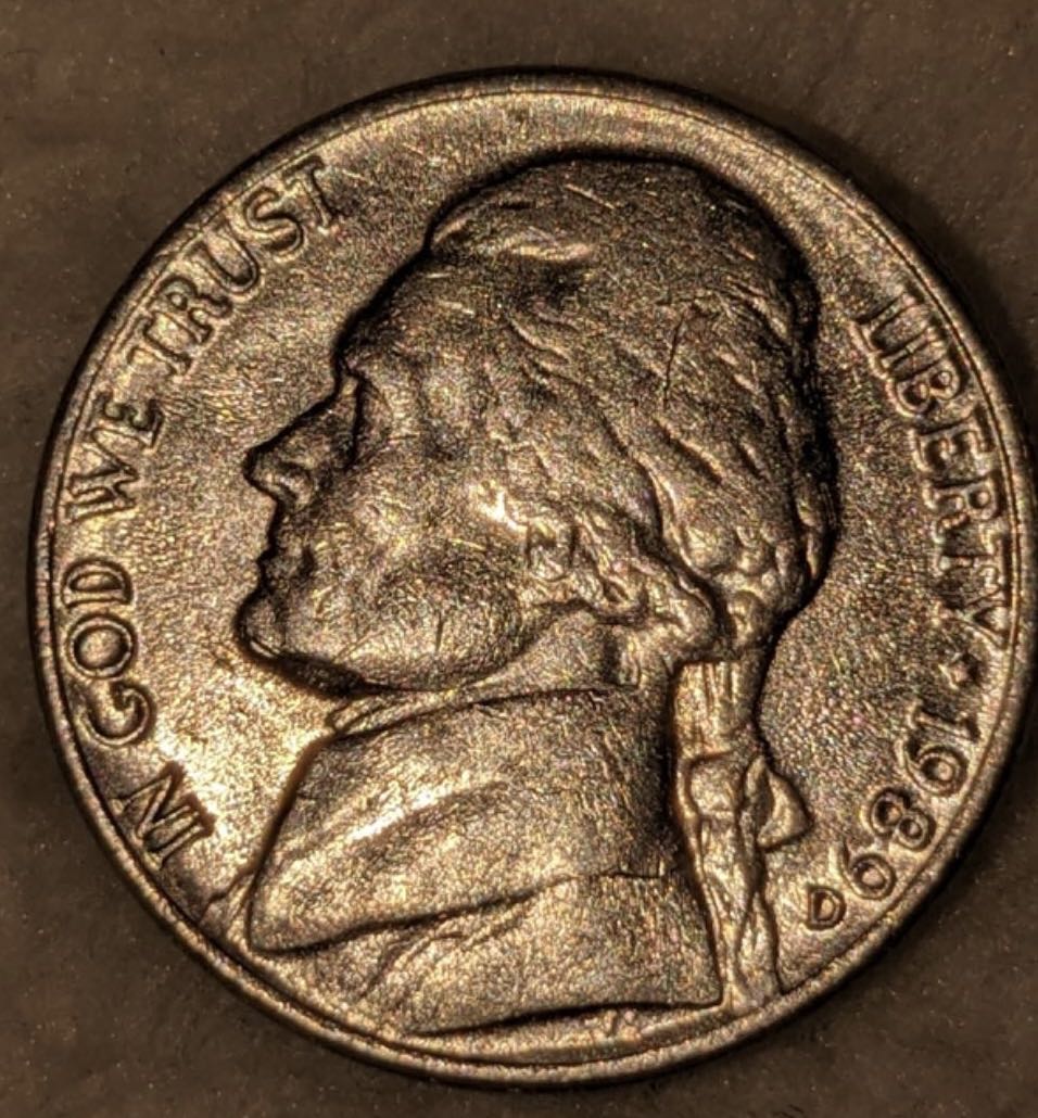 Can-Someone-Tell-Me-What's-On-This-1989-Dmint-Nickel