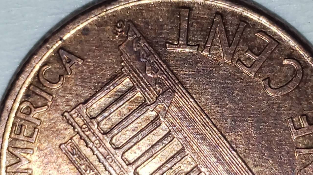 3-1995-D-Pennies-Is-One-Of-These--The-Double-Die