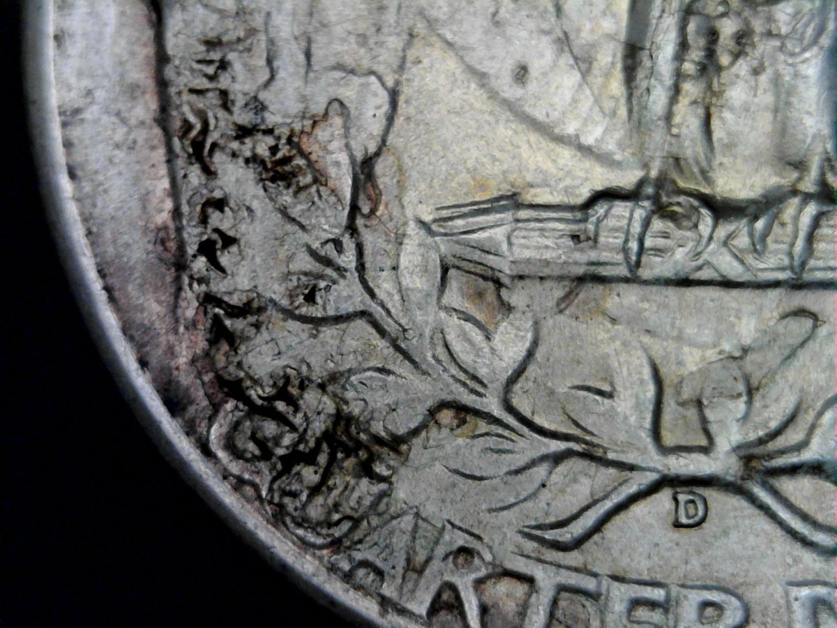1950-D-Quarter-Cleaned-With-Googone-Reveals-Metal-Objects