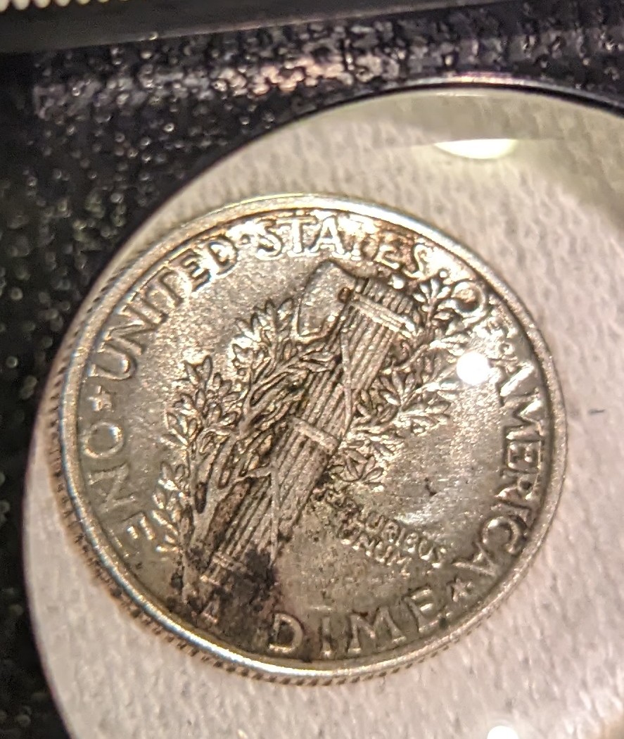 A-Sucker-For-Ebay,-Should-I-Submit-For-Grading-1879-O
