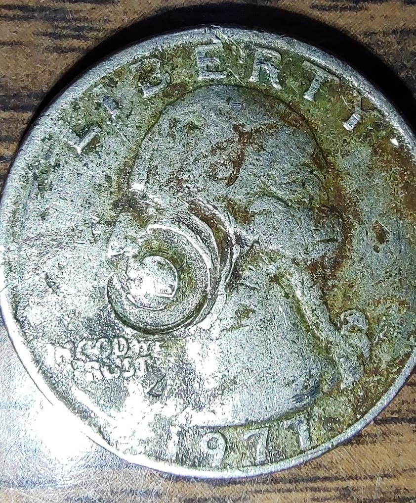1977-Quarter-Error-Or-Not?