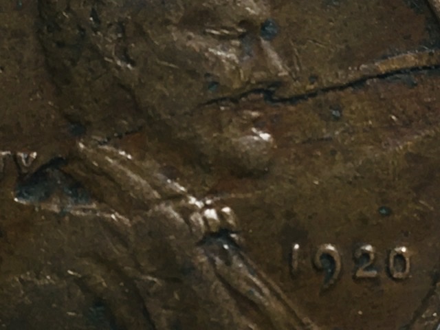 1920-LWC,-Is-This-Feeder-Finger-Damage-Added-Pics