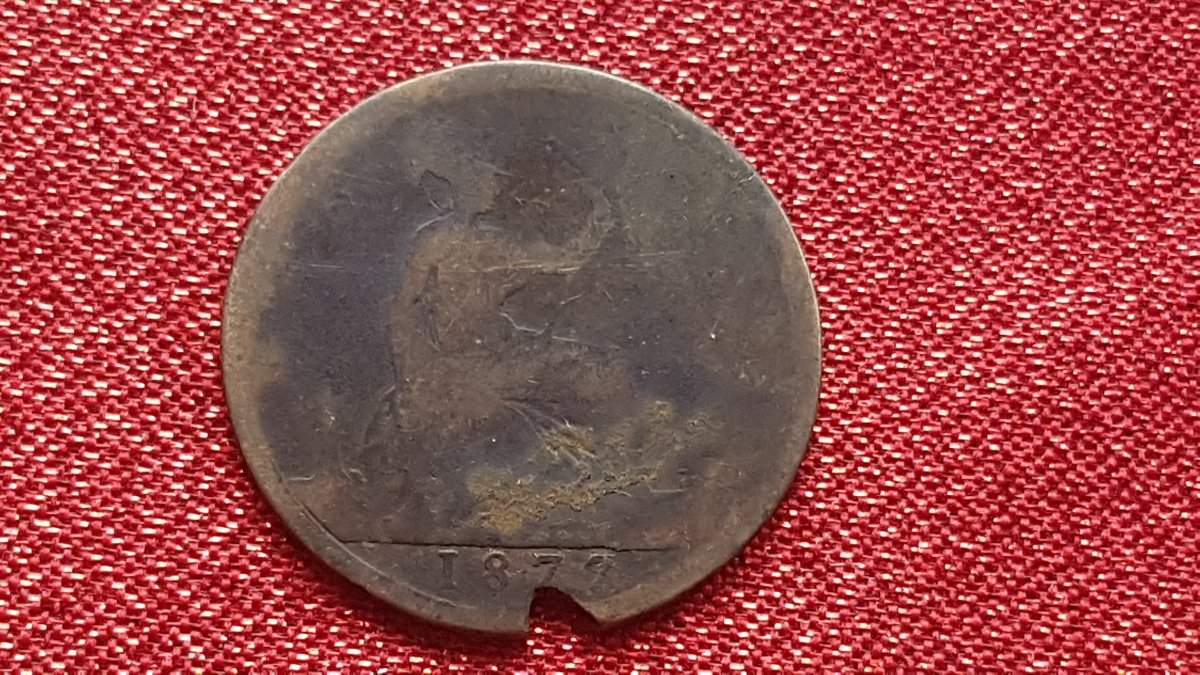 Is-This-1877-Penny-Narrow-Date?