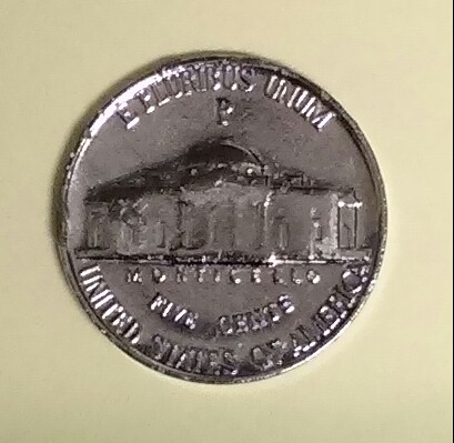 1943-P-Nickel-Obv:-Partly-Sticks,-Rev:-Doesn't-Stick-But-Attracts