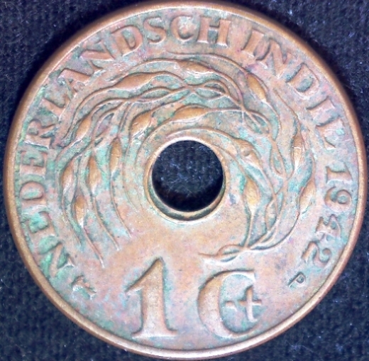 Picking-A-Background-Color-For-Coin-Pics
