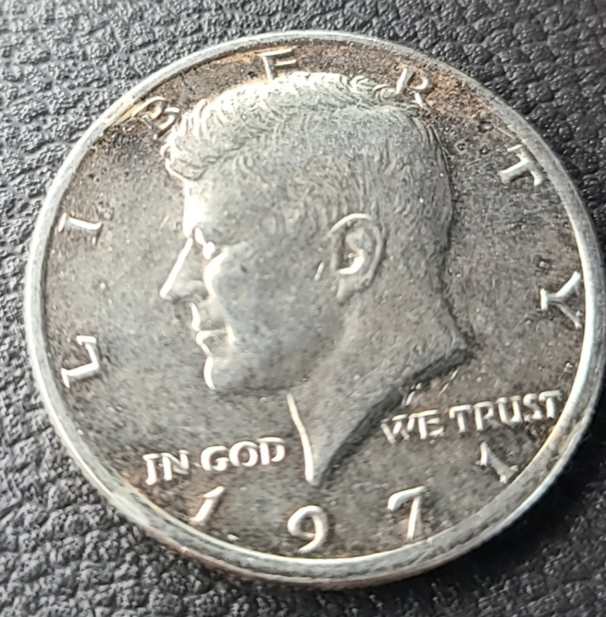 I-Need-Help-Determining-If-I-Have-A-1971-40%-Silver-Half-Dollar