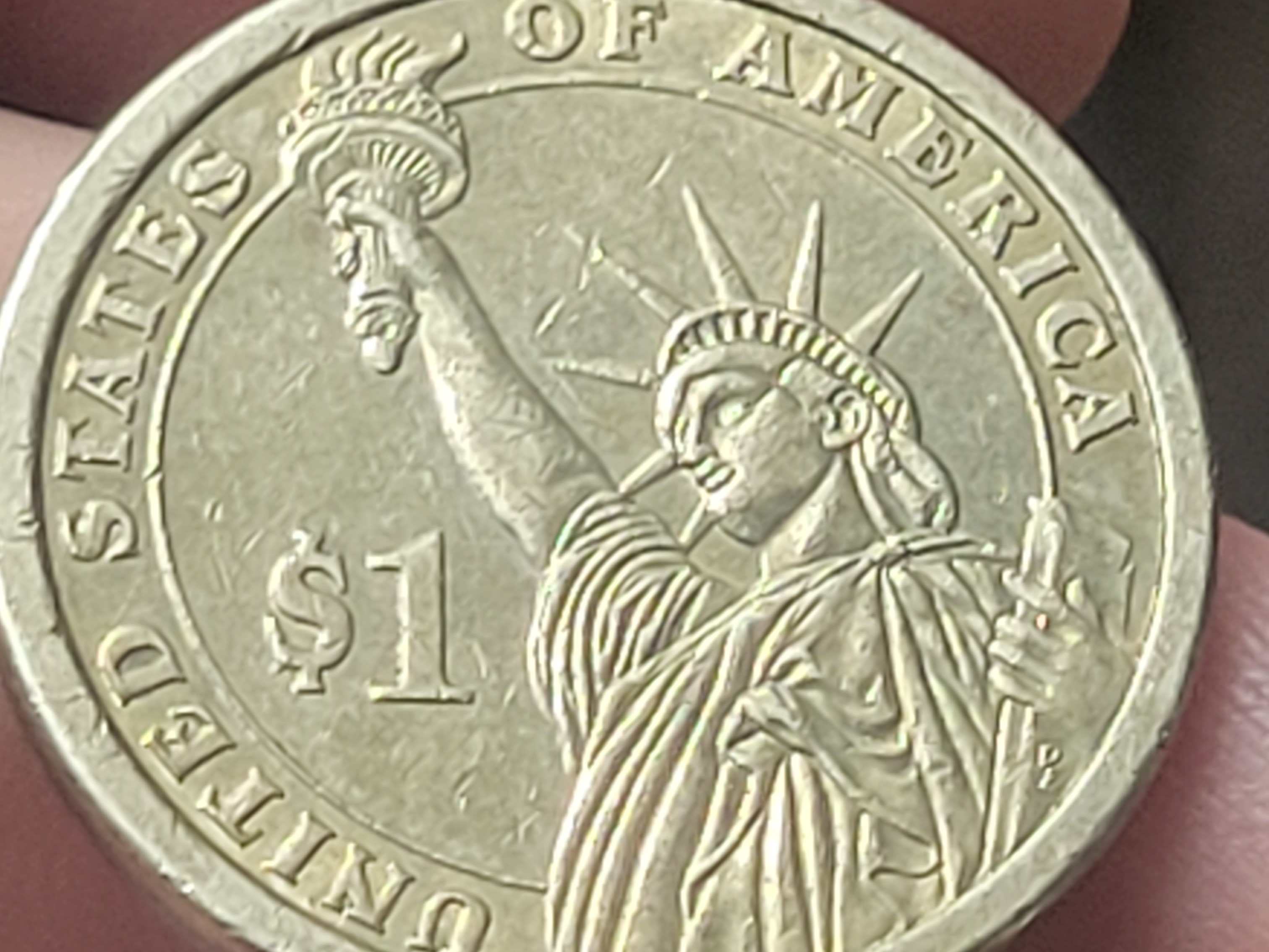 Is-This-Missing-Edge-Lettering.-Abraham-Lincoln-Presidential-Dollar-Coin