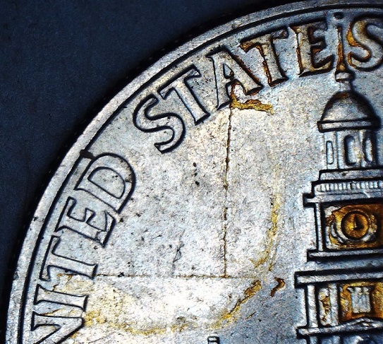 Bicentennial-Kennedy-Half-Dollar-Lamination-Problem-On-Reverse?