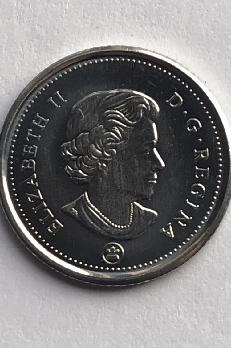 2018-Canadian-Dime...-Die-Chip-On-2!