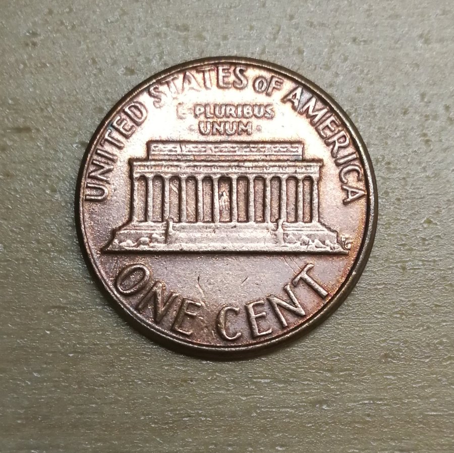 Lincoln-Cent-Coin-Without-Hole-On-Letter-Truly-Red-Shade