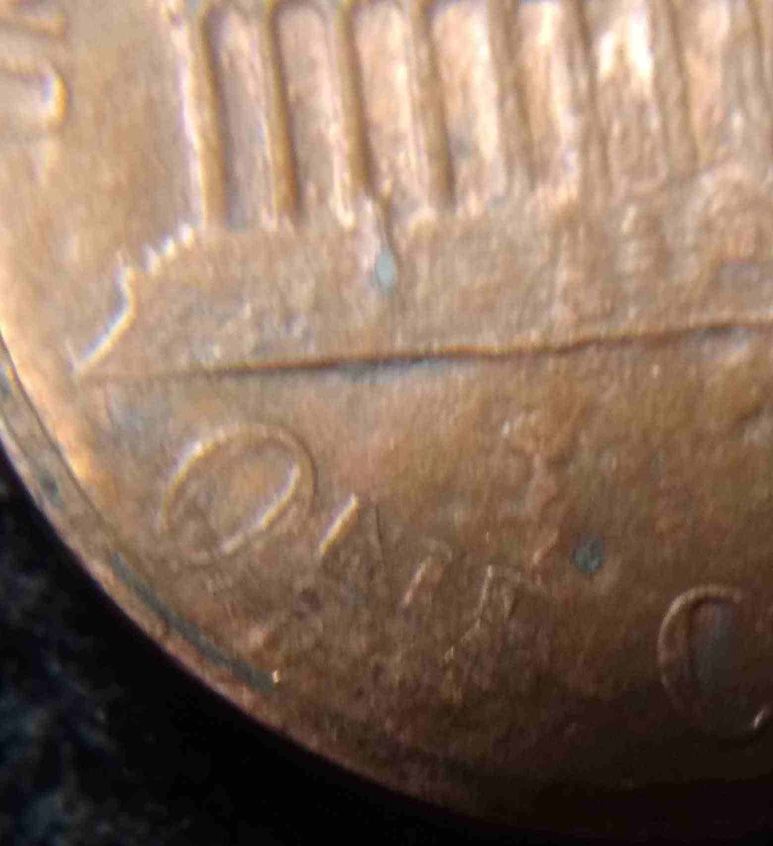 1985-D-Lincoln-Memorial-Cent---What-Type-Of-Error-Is-This.--Should-I-Send-It-To-PCGS?-Vise-Job