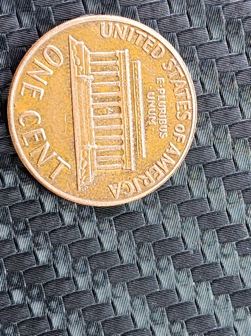 1969-D-Penny-Double-With-A-Raised-Line