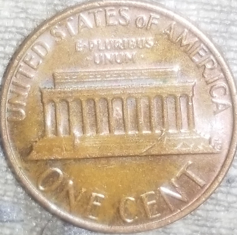 1982-1c-DDO?-DDR?-I-Didn't-See-A-Listing-But-The-2-Possibly?-And-Maybe-Of?