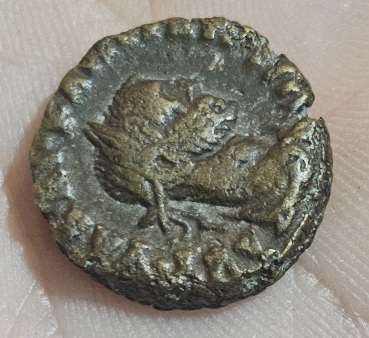 Found-This-Coin-But-Not-The-Slightest-Clue-Of-What-It-Is