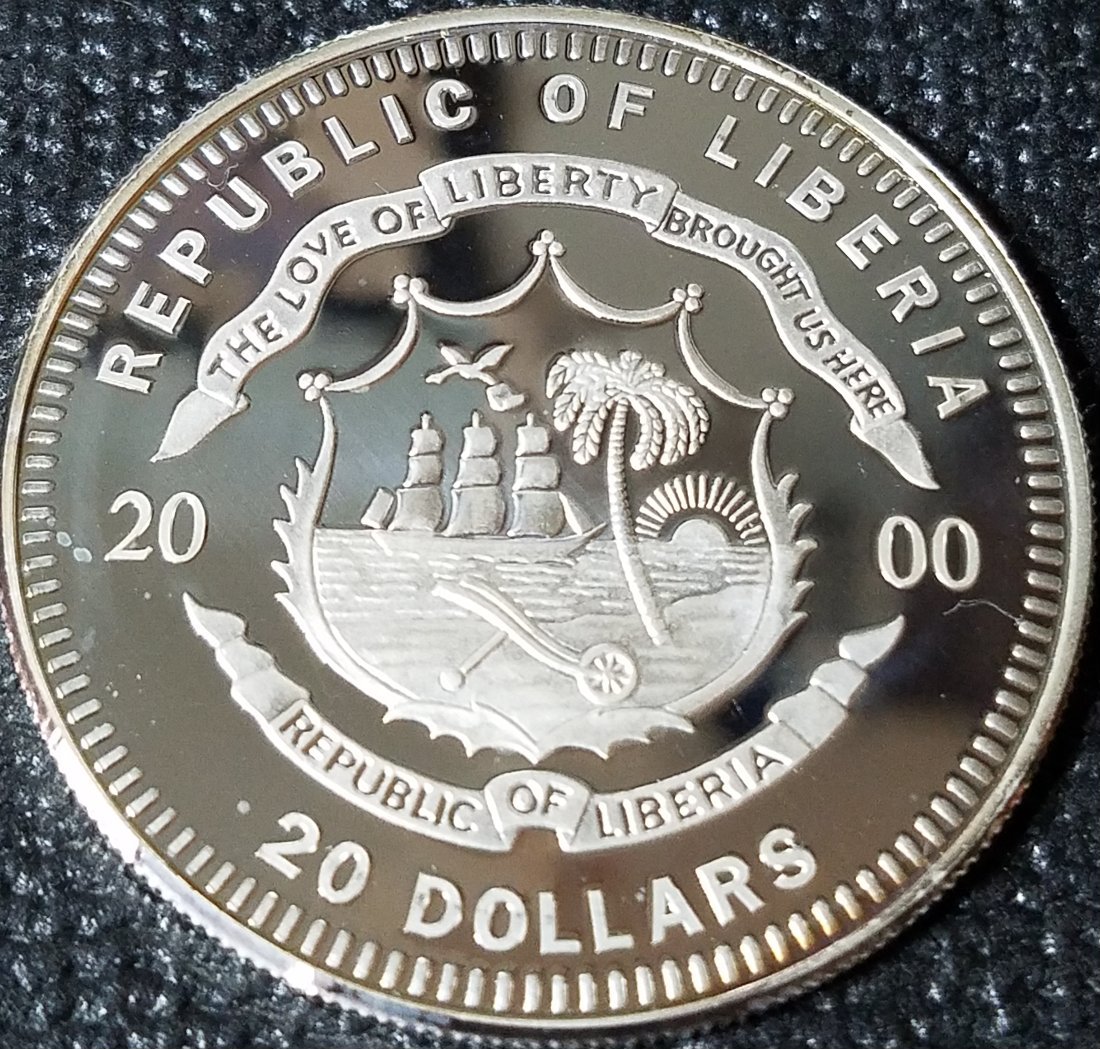 Liberia-2000-20-Dollar-Km#478---Should-I-Get-This-Graded?
